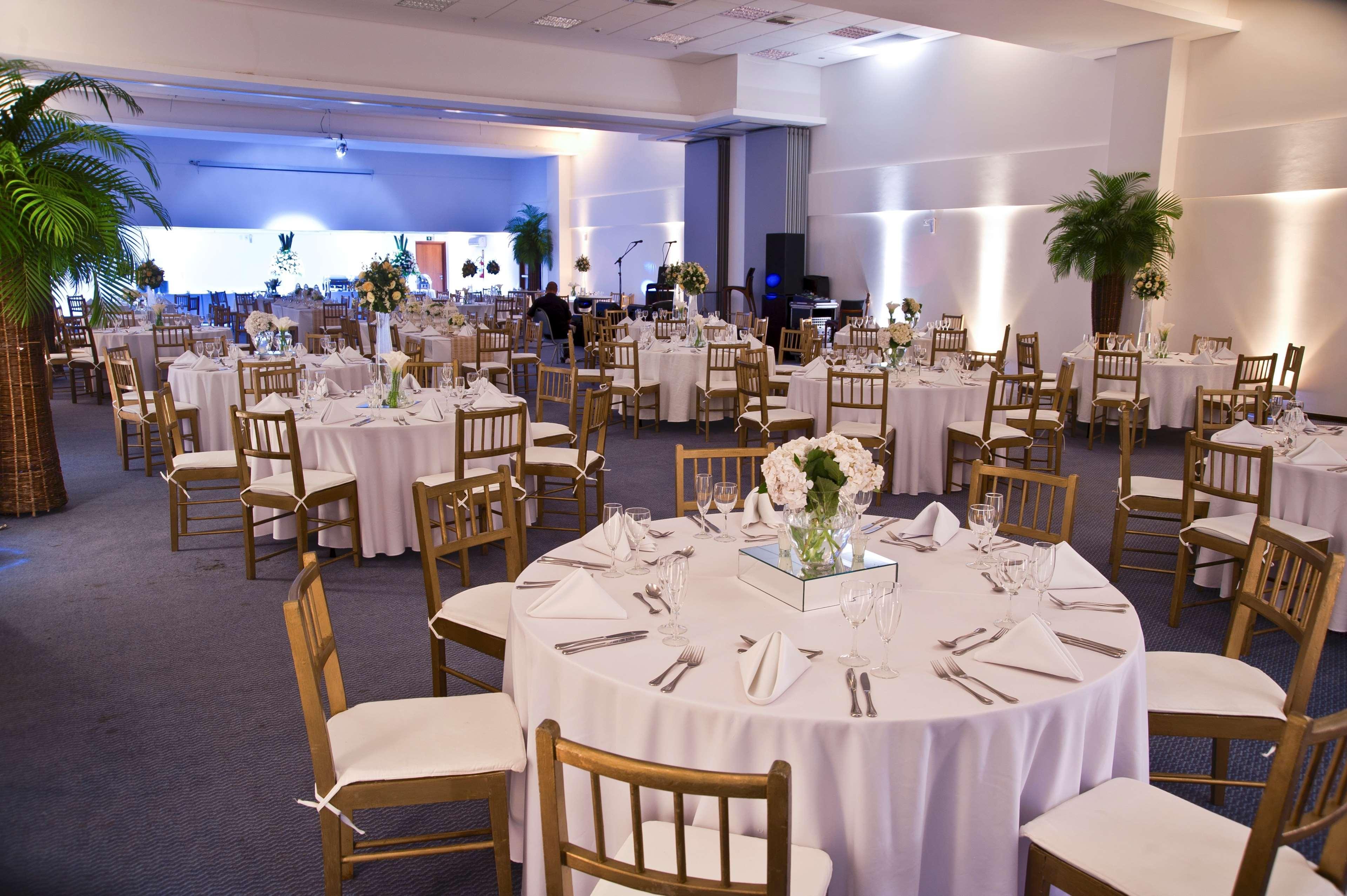Best Western Premier Maceio Ngoại thất bức ảnh The ballroom at the National Hispanic Leadership Conference 2011