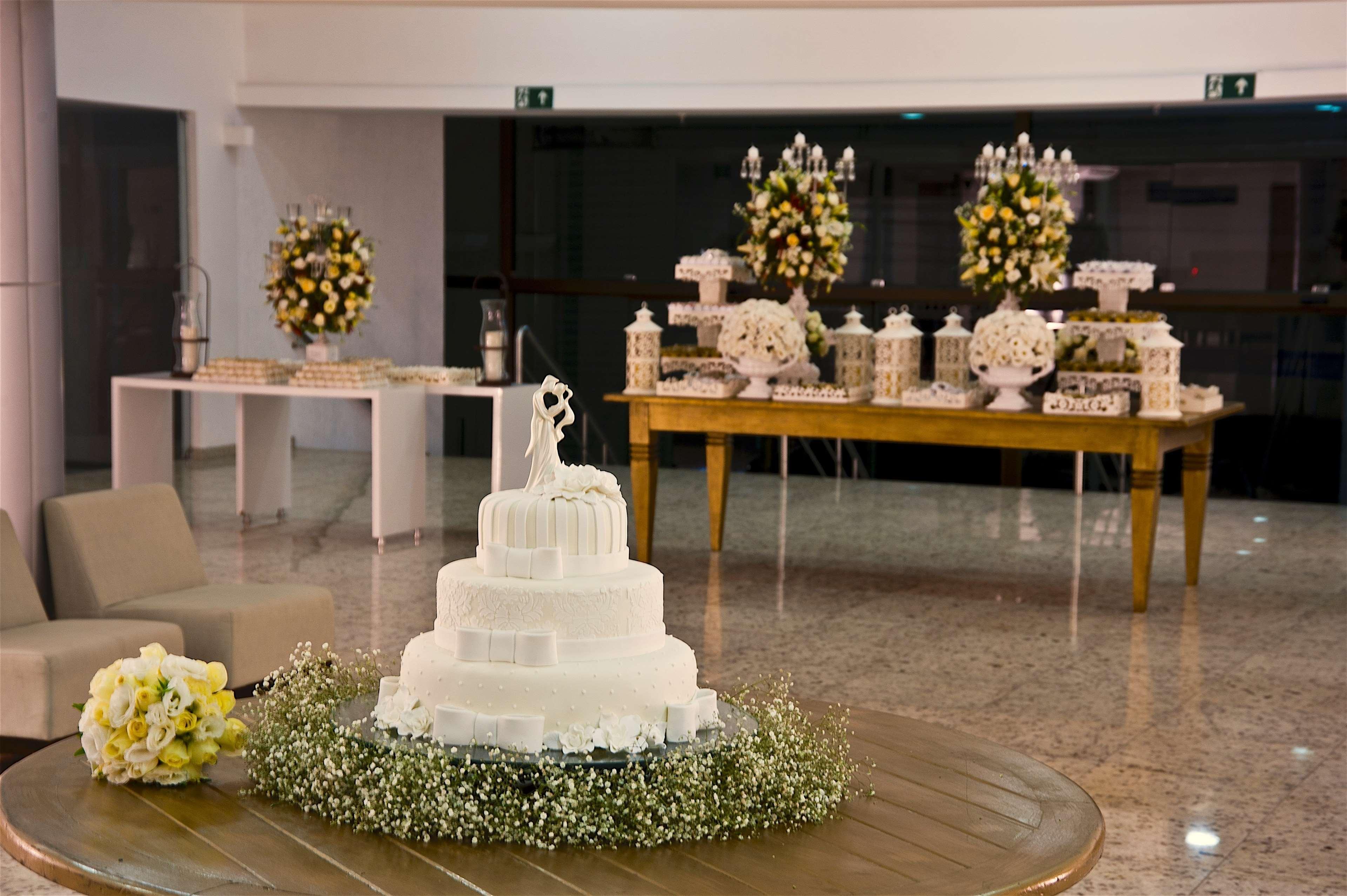 Best Western Premier Maceio Ngoại thất bức ảnh A wedding cake