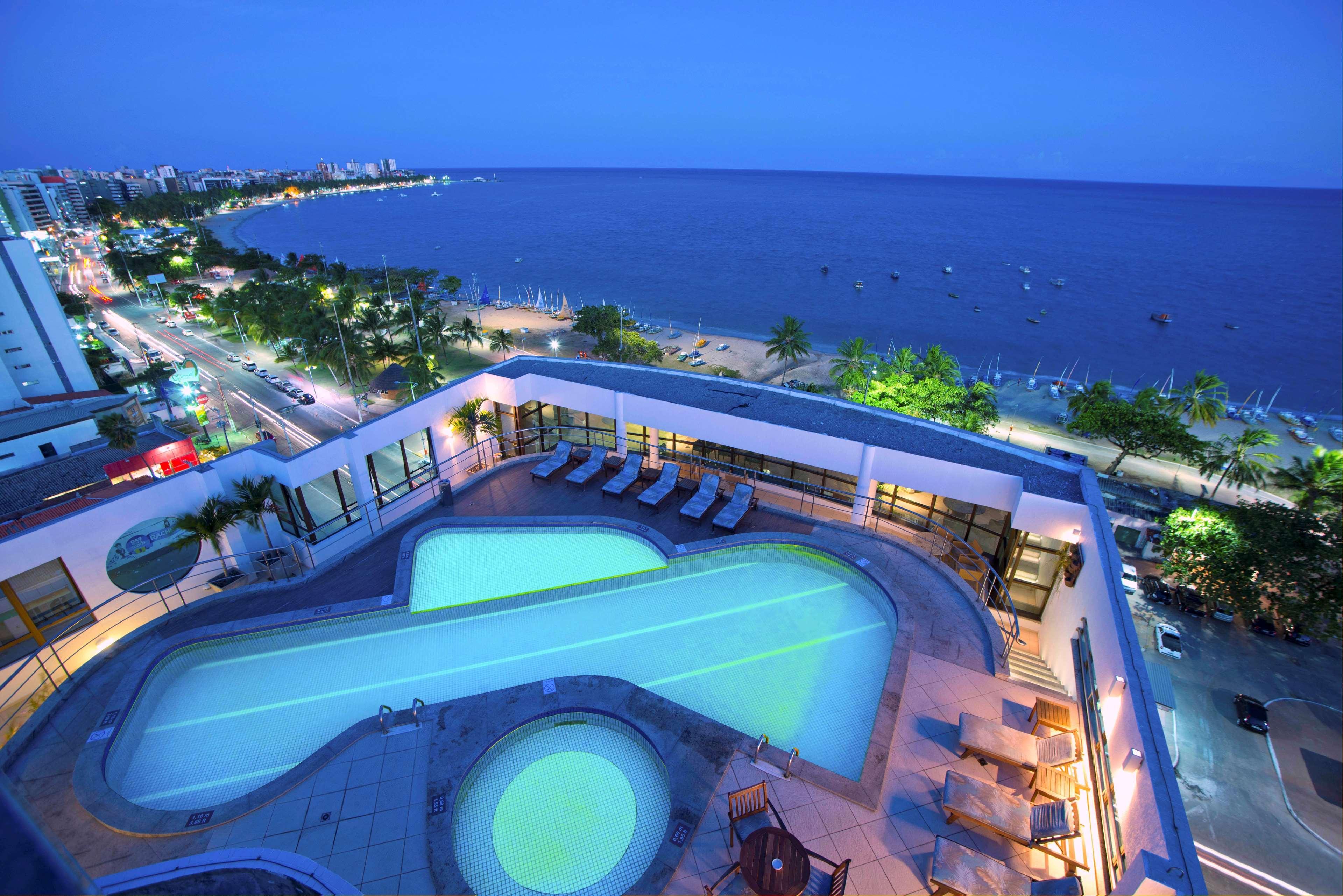 Best Western Premier Maceio Ngoại thất bức ảnh The pool at the hotel
